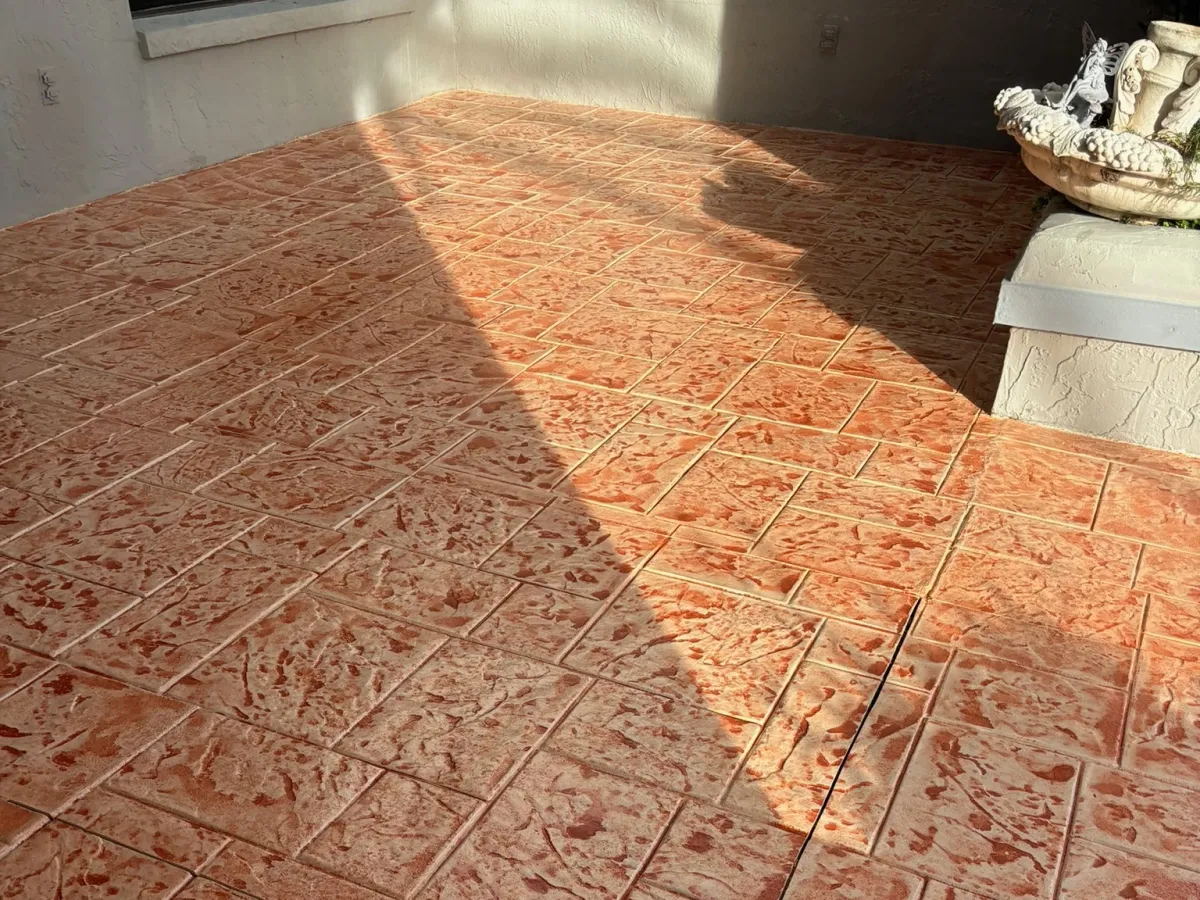 Bold garage floor coating with industrial flake finish