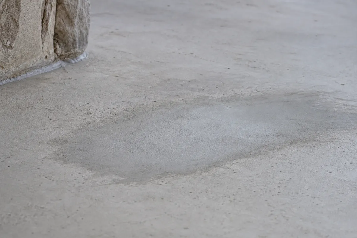 Surface patching for worn spots example for Concrete Crack Repairs
